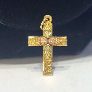 Vintage 10K Black Hills Gold Cross Pendant